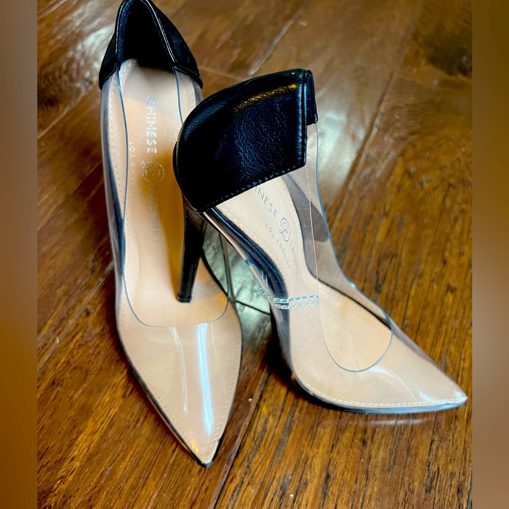Chinese Laundry Saleena Pump 4.75” stiletto NWT size 5
